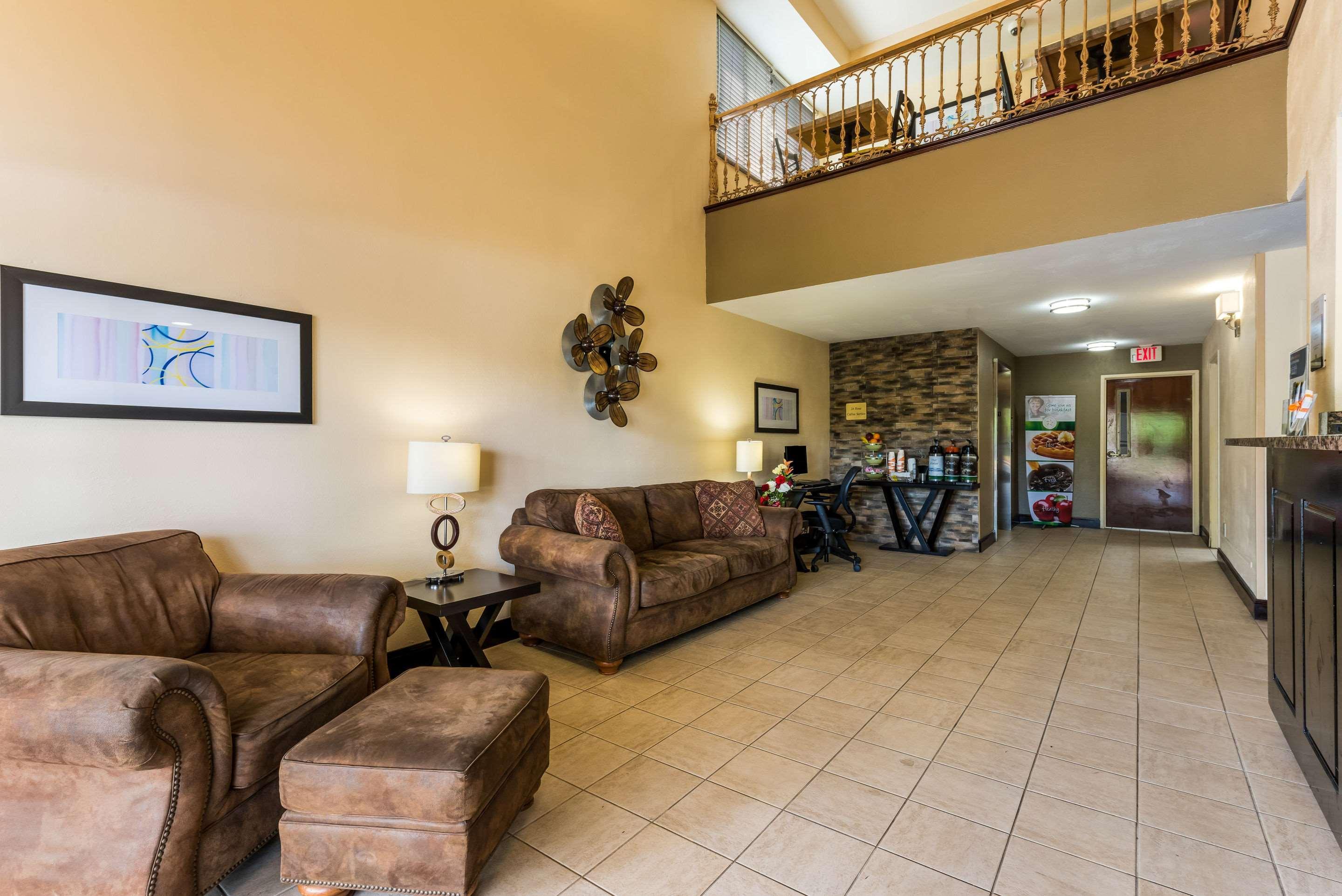 Quality Inn Huntersville Near Lake Norman Εξωτερικό φωτογραφία
